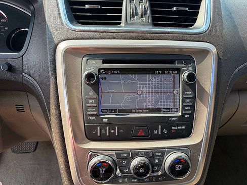 Used 2015 GMC Acadia Denali AWD/4WD image 12