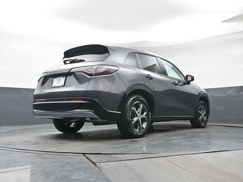 Certified 2024 Honda HR-V EX-L image 30