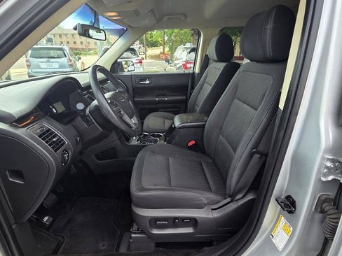 Used 2018 Ford Flex SEL AWD/4WD image 13