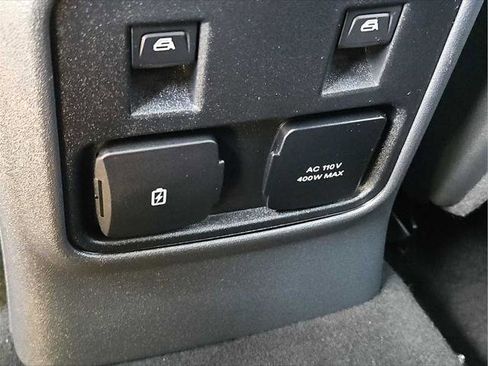 Used 2022 Ford Bronco Outer Banks AWD/4WD image 16