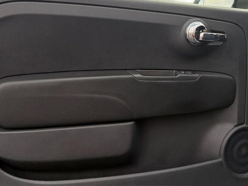 Used 2015 FIAT 500 Turbo w/ Beats Audio Package image 39