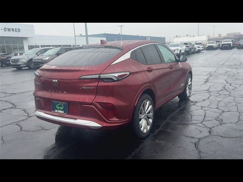 Used 2024 Buick Envista Avenir image 8