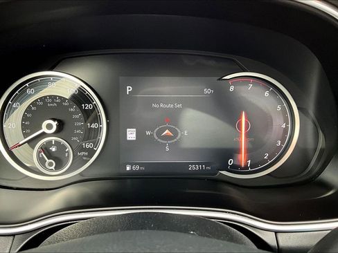 Used 2024 Genesis GV80 3.5T image 22