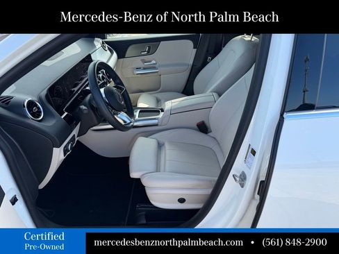 Used 2025 Mercedes-Benz GLA 250 4MATIC image 4