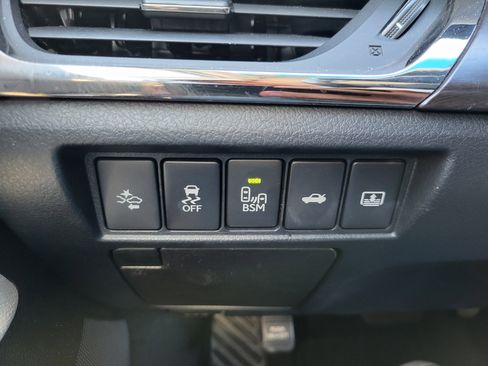 Used 2017 Toyota Avalon Limited w/ Carpet Mat Package image 26