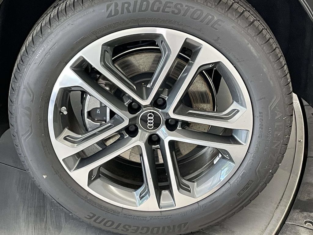 New 2026 Audi Q5 2.0T AWD/4WD image 11