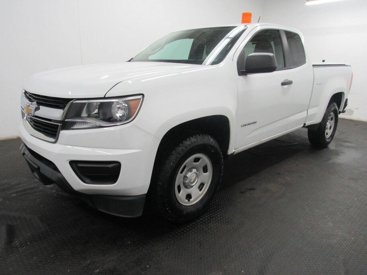 Used 2018 Chevrolet Colorado W/T RWD image 1