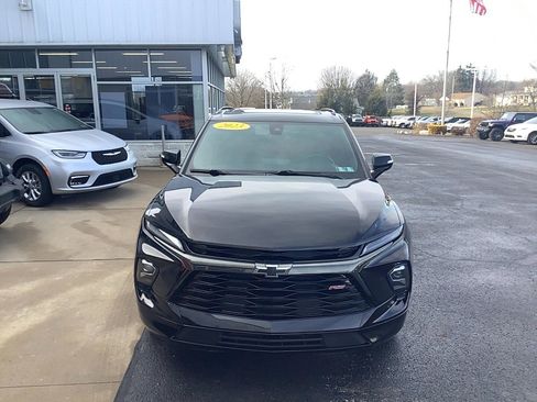 Used 2023 Chevrolet Blazer RS w/ Enhanced Convenience Package image 2