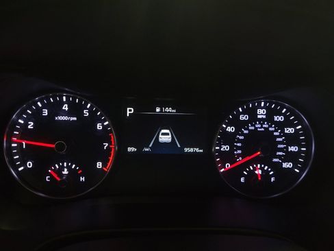 Used 2022 Kia Forte LXS FWD image 23