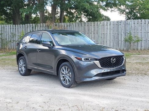 New 2025 MAZDA CX-5 AWD 2.5 S w/ Premium Plus Pkg image 4