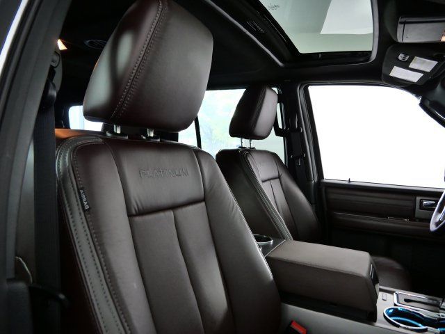 Used 2016 Ford Expedition Platinum AWD/4WD image 11