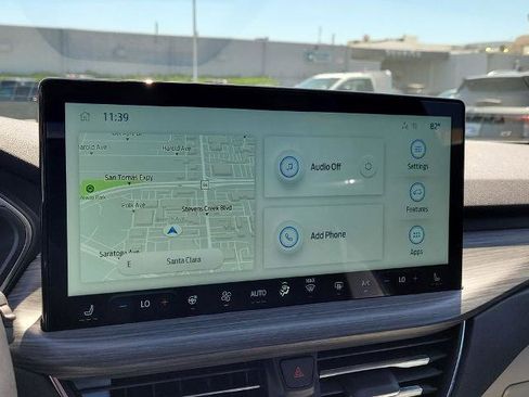 New 2025 Ford Escape SE w/ PHEV Premium Package image 20