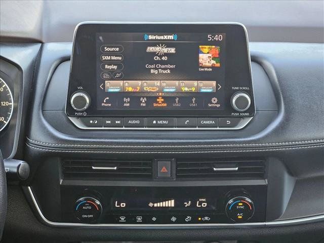 Used 2023 Nissan Rogue SV AWD/4WD image 18