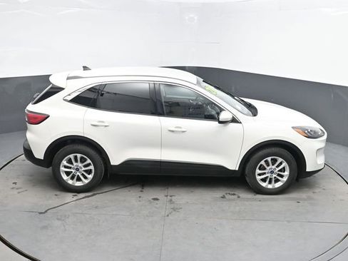 Used 2021 Ford Escape SE w/ Cold Weather Package AWD/4WD image 31