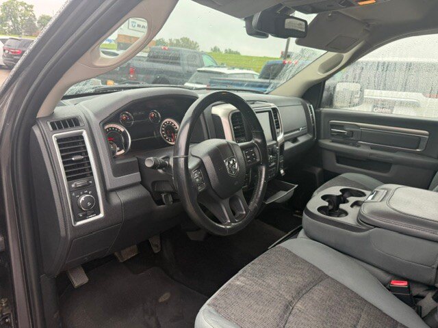 Used 2017 RAM 1500 Big Horn AWD/4WD image 5