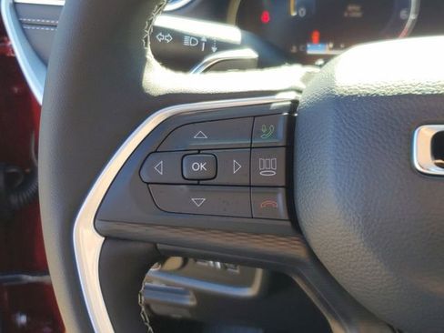 New 2025 Jeep Grand Cherokee L Altitude RWD image 21