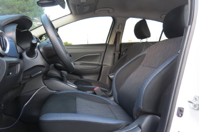 Used 2025 Nissan Versa SV w/ Trunk Package FWD image 13