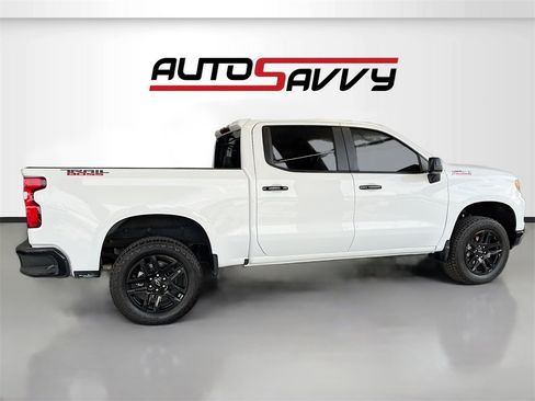 Used 2025 Chevrolet Silverado 1500 LT Trail Boss w/ Protection Package image 8