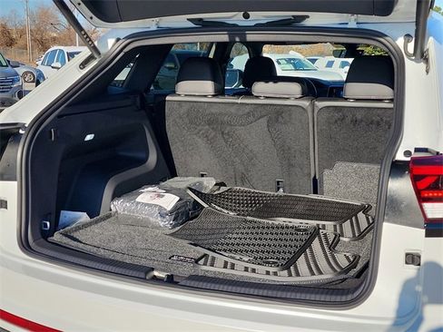 Certified 2025 Volkswagen Atlas Cross Sport SEL R-Line image 6