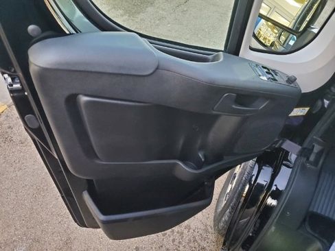 Used 2022 RAM ProMaster 3500 w/ Safety Group image 12