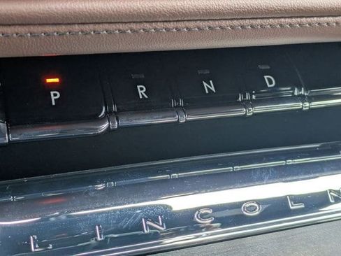 New 2026 Lincoln Aviator Reserve image 13