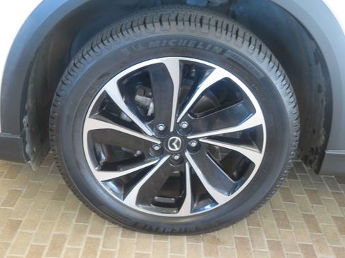 Used 2022 MAZDA CX-5 AWD 2.5 S w/ Premium Package image 7