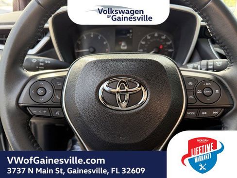 Used 2023 Toyota Corolla SE w/ SE Premium Package image 23