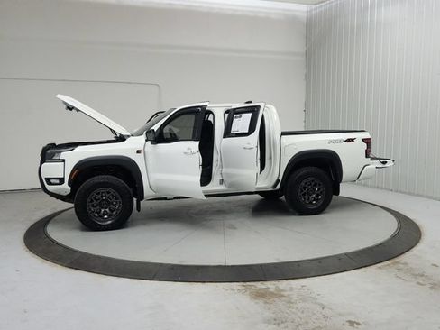 Used 2026 Nissan Frontier PRO-4X w/ Pro-4x Convenience Package AWD/4WD image 13