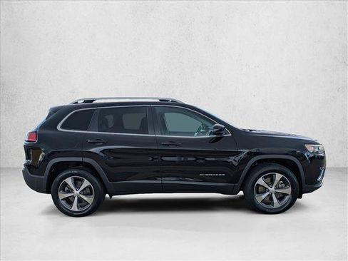 Used 2020 Jeep Cherokee Limited AWD/4WD image 4