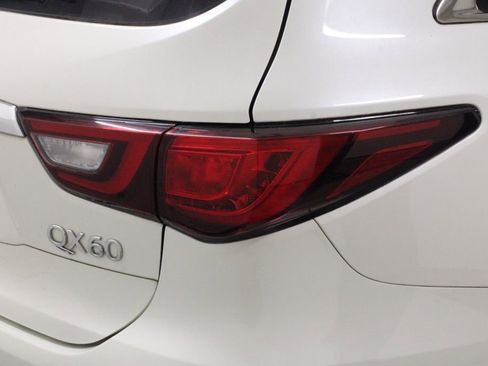 Used 2020 INFINITI QX60 Luxe w/ Essential Package AWD/4WD image 10