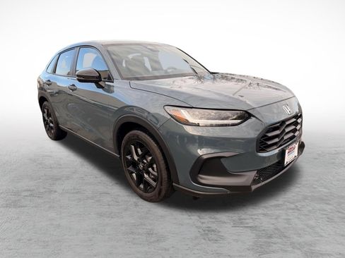 Certified 2024 Honda HR-V Sport image 3