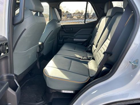 Used 2025 Toyota 4Runner Trailhunter image 14