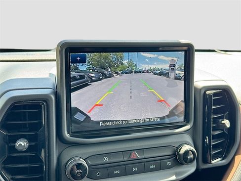 Used 2023 Ford Bronco Sport Outer Banks w/ Tech Package image 13