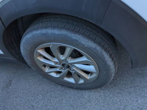 Used 2017 Hyundai Tucson SE FWD image 5