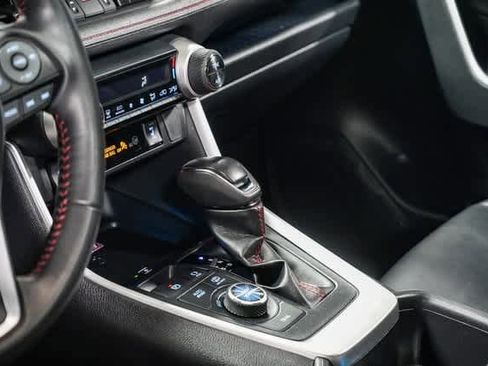 Certified 2022 Toyota RAV4 XSE image 25