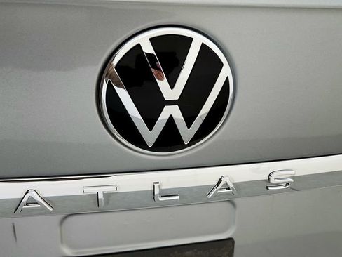 Used 2022 Volkswagen Atlas SE AWD/4WD image 13