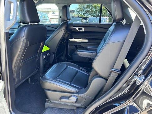 Certified 2021 Ford Explorer XLT w/ Equipment Group 202A image 11