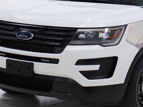 Used 2017 Ford Explorer 4WD Police Interceptor image 10