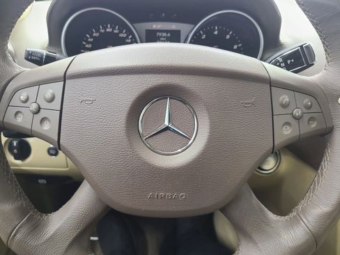 Used 2007 Mercedes-Benz ML 63 AMG 4MATIC image 30
