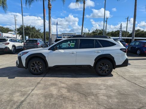 Certified 2025 Subaru Outback Onyx Edition w/ Popular Package #2 image 7