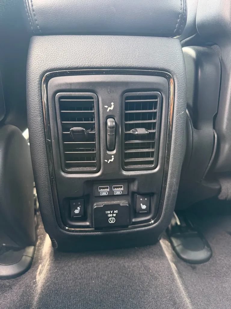 Used 2019 Dodge Durango GT AWD/4WD image 22