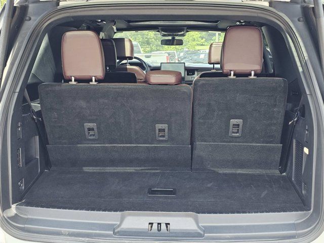 Used 2022 Ford Expedition Limited AWD/4WD image 12