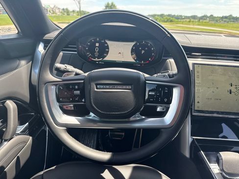 New 2026 Land Rover Range Rover Long Wheelbase SE AWD/4WD image 19