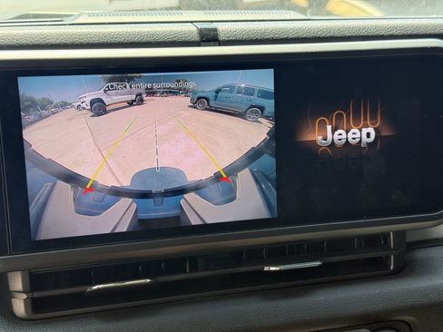 Used 2024 Jeep Wrangler Sport AWD/4WD image 21