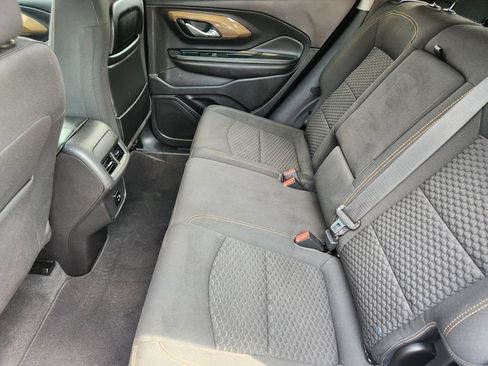 Used 2018 GMC Terrain SLE FWD image 28