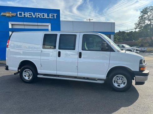 Used 2024 Chevrolet Express 2500 Full-size Cargo Van w/ Driver Convenience Package image 12