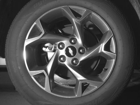 Used 2025 Chevrolet Trax LT FWD image 15