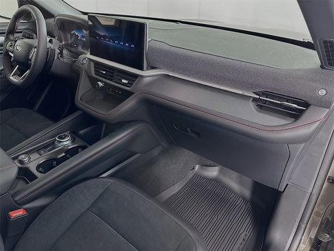 New 2026 Ford Explorer ST w/ Sun And Sound Package image 32
