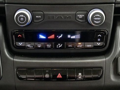 New 2026 RAM ProMaster 3500 w/ Convenience Group image 14