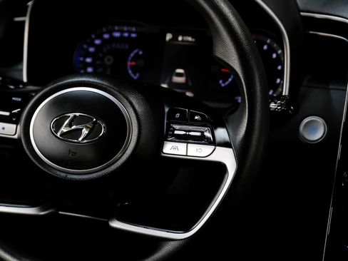 Used 2024 Hyundai Santa Cruz SEL FWD image 19